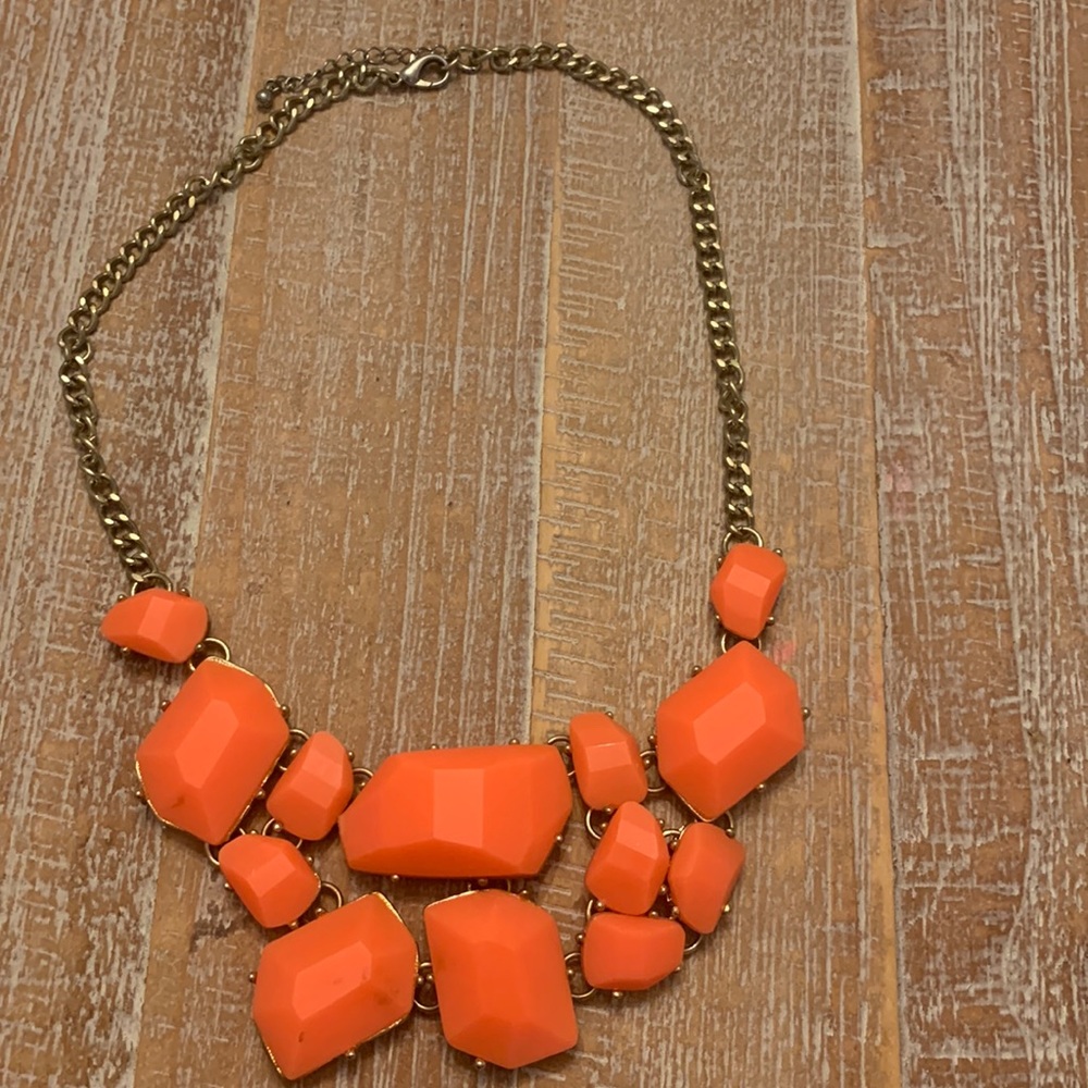 Coral statement necklace!